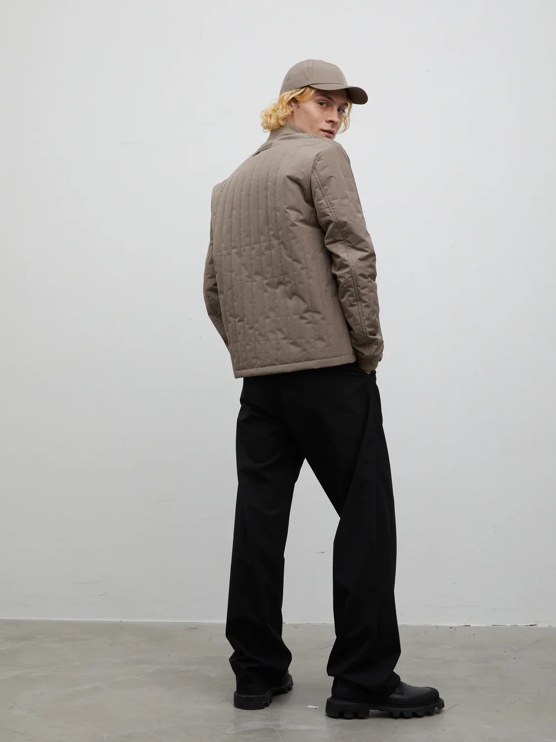 Brixtol Nic Taupe - Image 6